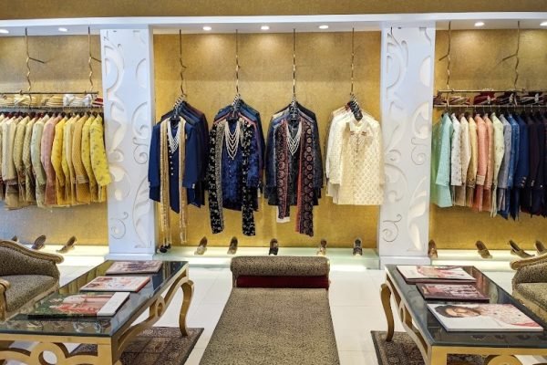 Top 10 Gents Tailors in Chandigarh